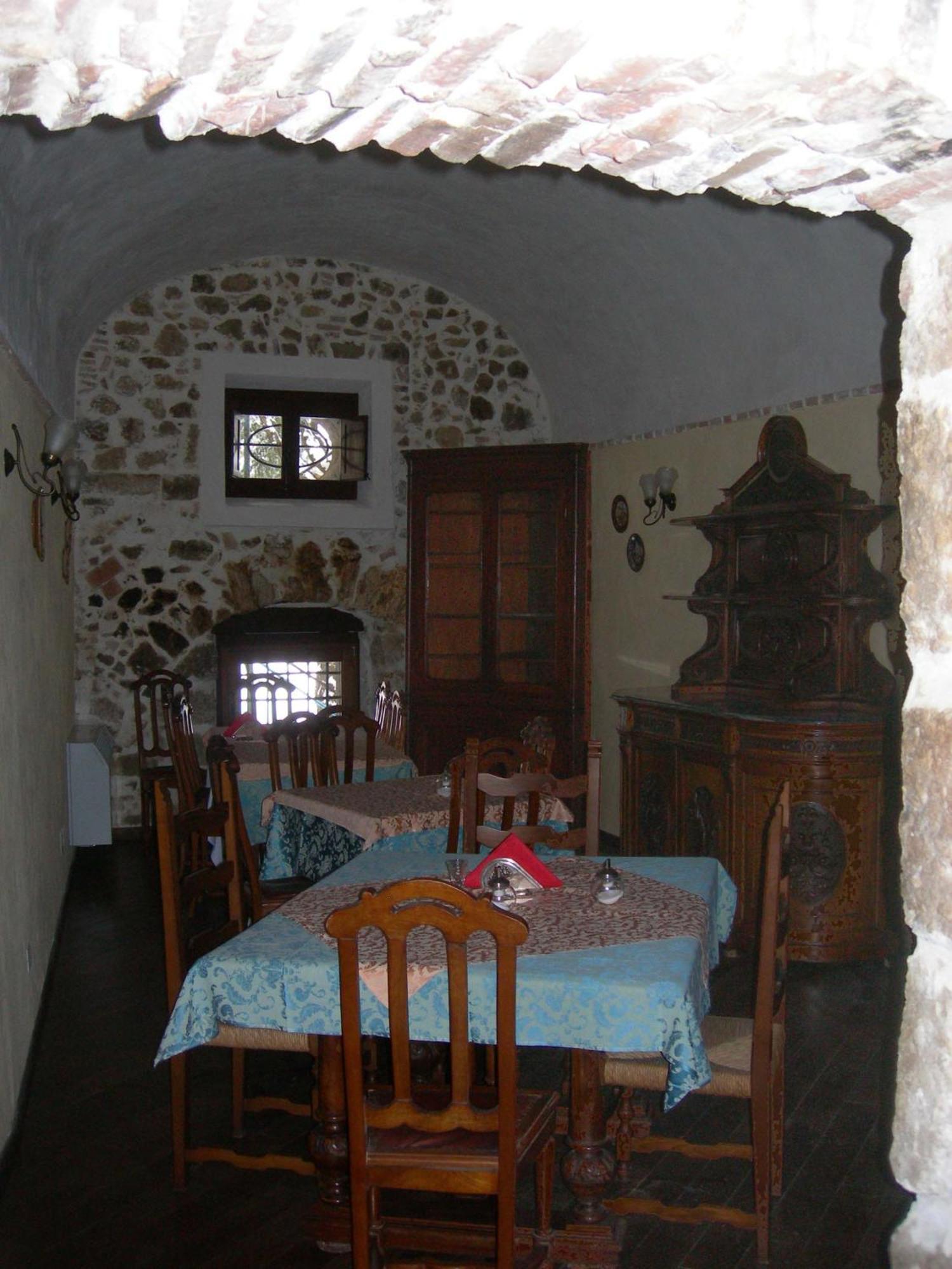 Bed And Breakfast Via Della Piazza เปสกัสเซโรลี ภายนอก รูปภาพ