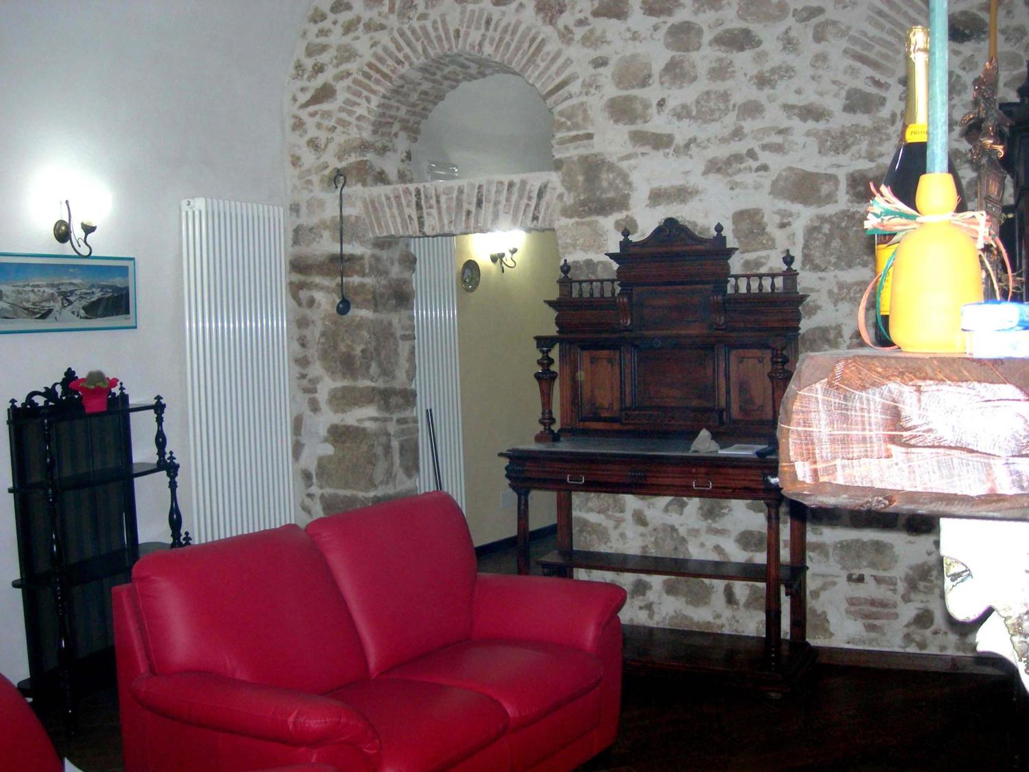 Bed And Breakfast Via Della Piazza เปสกัสเซโรลี ภายนอก รูปภาพ